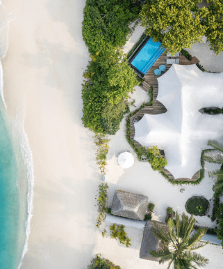 SAFARI BEACH VILLA WITH PRIVATE POOL